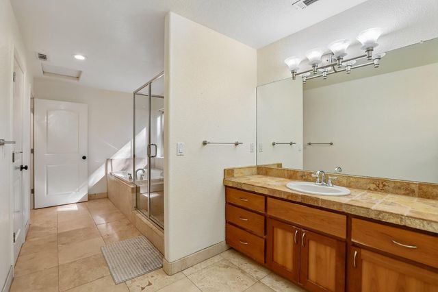 2090 Bourbon St, Pollock Pines, CA 95726