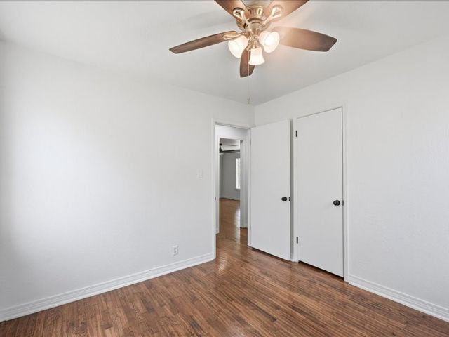 102 W 43rd Street S, Sand Springs, OK 74063
