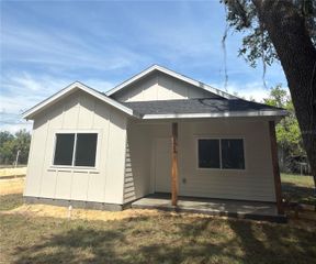 925 NE 17TH DRIVE, Gainesville, FL 32641