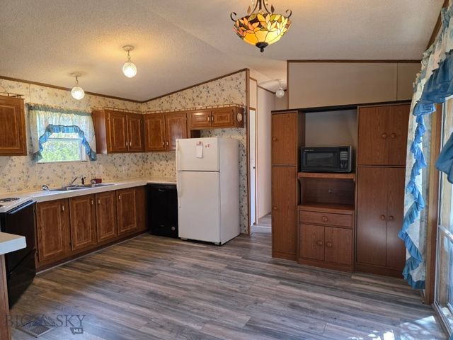 306 W OLIVE, Whitehall, MT 59759