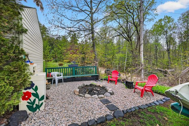 94 Bonnyman Road, Effingham, NH 03882