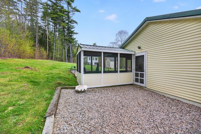 94 Bonnyman Road, Effingham, NH 03882
