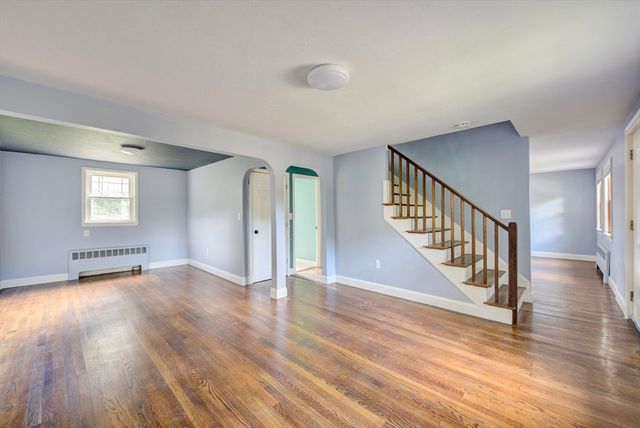13 Winslow Rd, Sharon, MA 02067