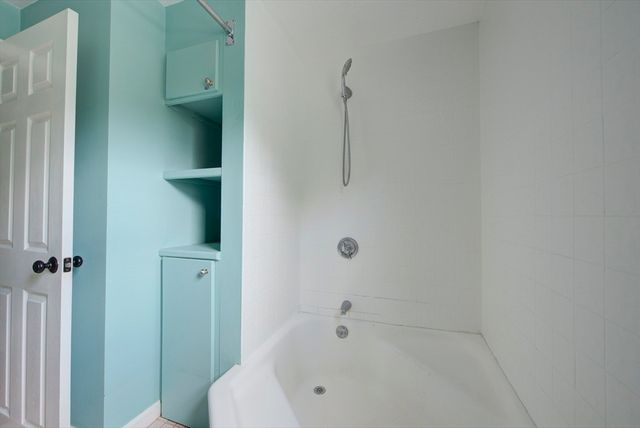 13 Winslow Rd, Sharon, MA 02067