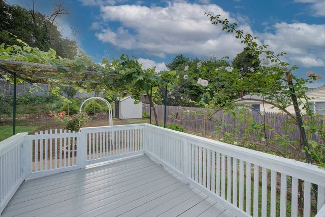 13 Winslow Rd, Sharon, MA 02067