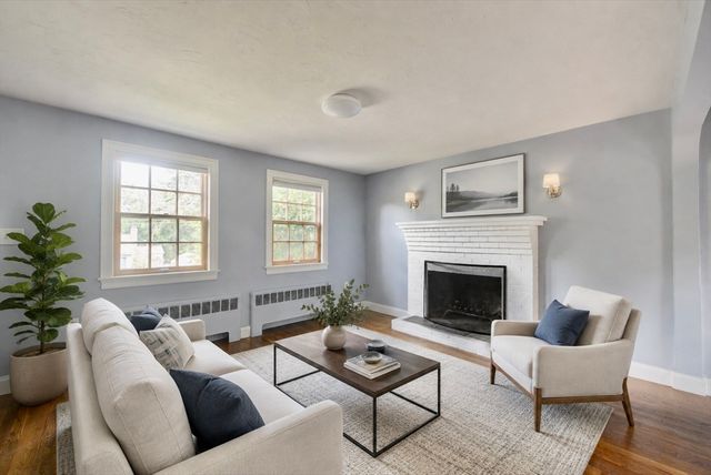 13 Winslow Rd, Sharon, MA 02067