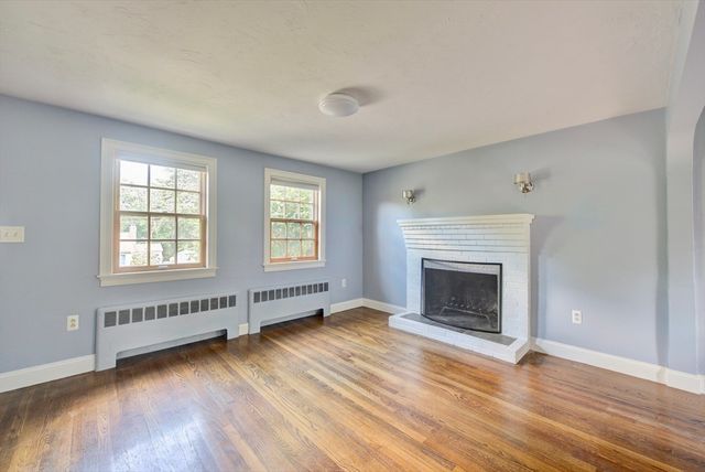 13 Winslow Rd, Sharon, MA 02067