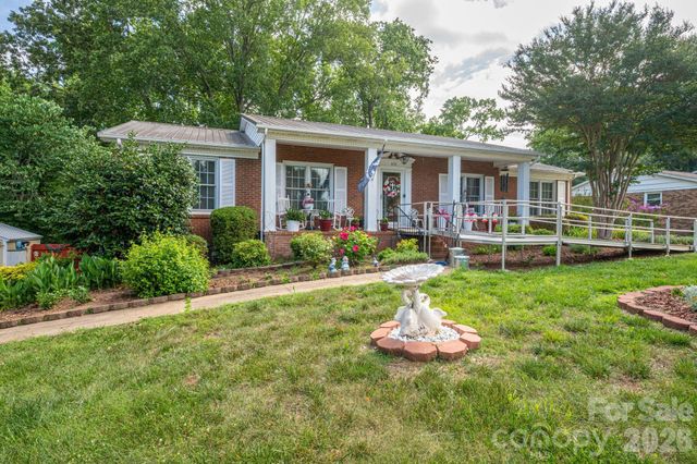 818 Hill Street, Shelby, NC 28152