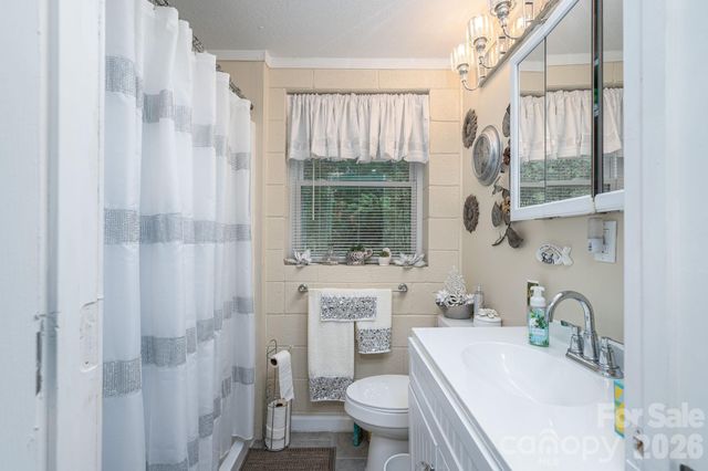 818 Hill Street, Shelby, NC 28152