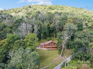 85 Iga Trail, Maggie Valley, NC 28751