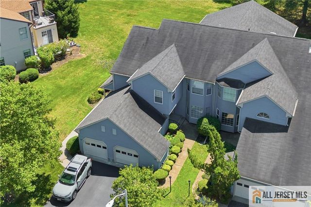 138 Concordia Circle 138B, Monroe, NJ 08831