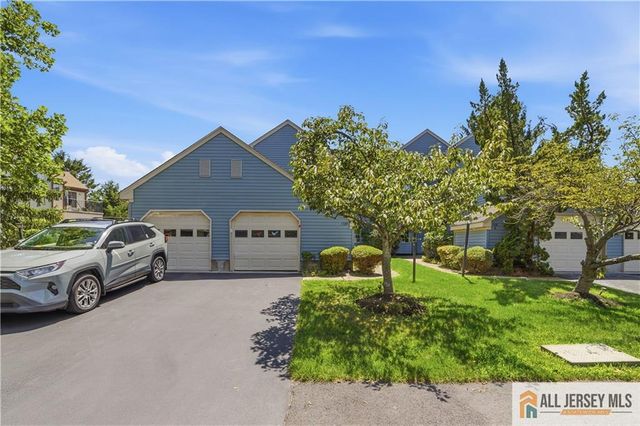 138 Concordia Circle 138B, Monroe, NJ 08831