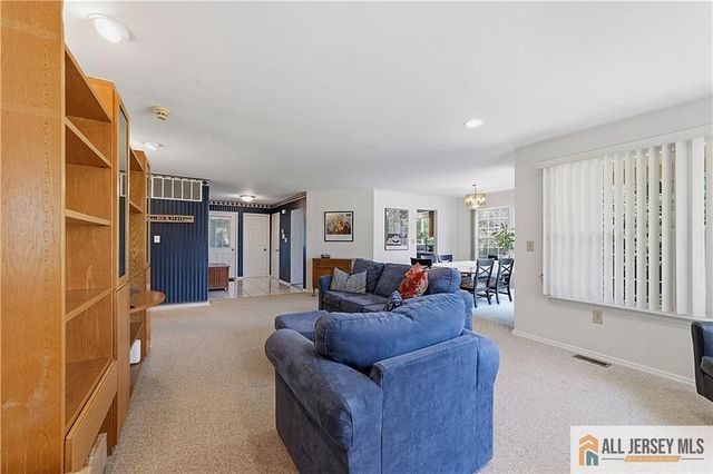 138 Concordia Circle 138B, Monroe, NJ 08831