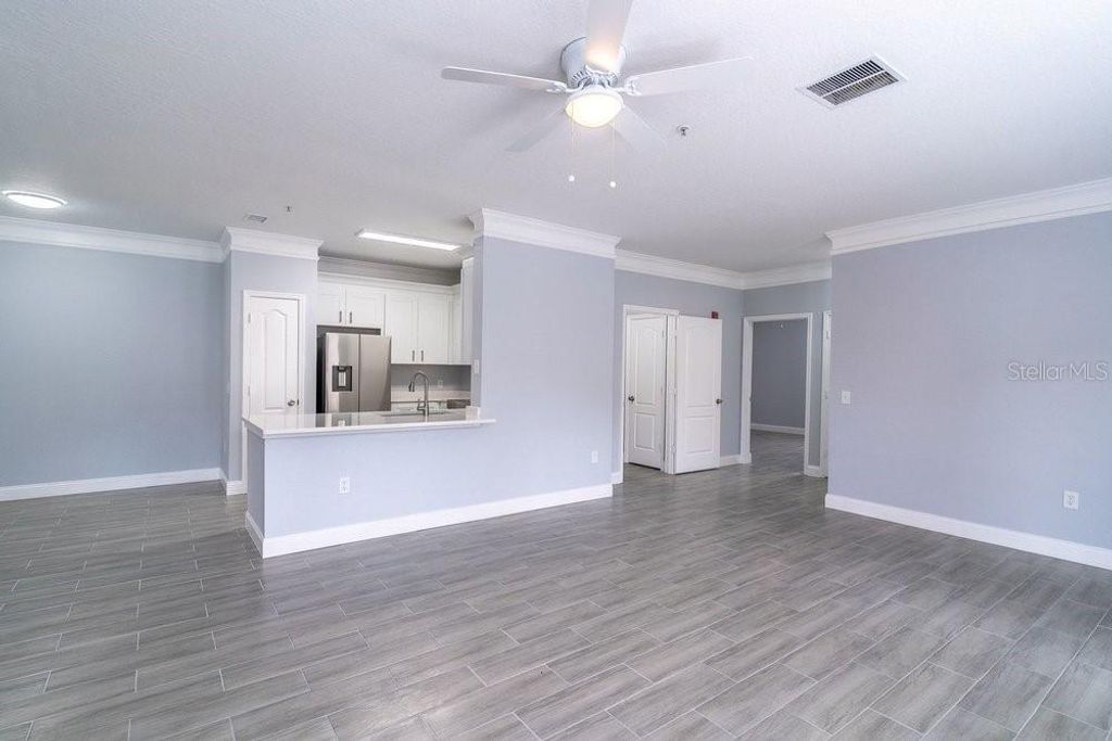 Image 11 of property listing at 8842 VILLA VIEW CIRCLE 106, Orlando, FL 32821