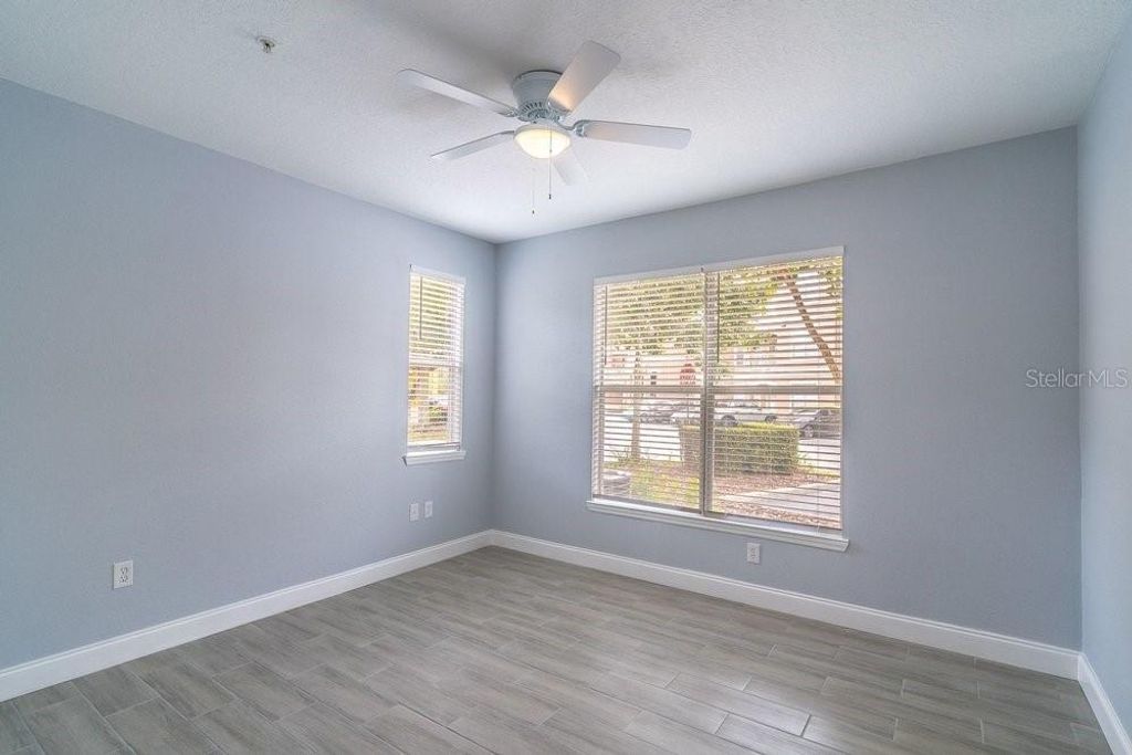 Image 20 of property listing at 8842 VILLA VIEW CIRCLE 106, Orlando, FL 32821