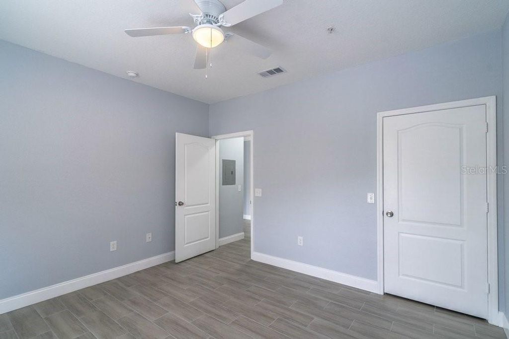 Image 21 of property listing at 8842 VILLA VIEW CIRCLE 106, Orlando, FL 32821