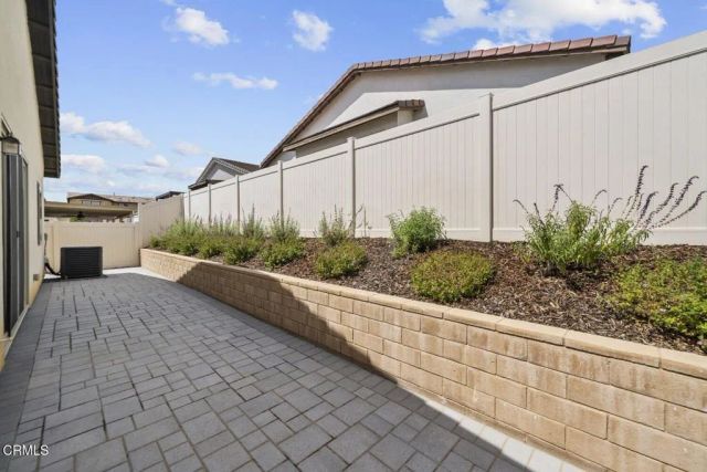 2075 Seville Drive, Santa Paula, CA 93060