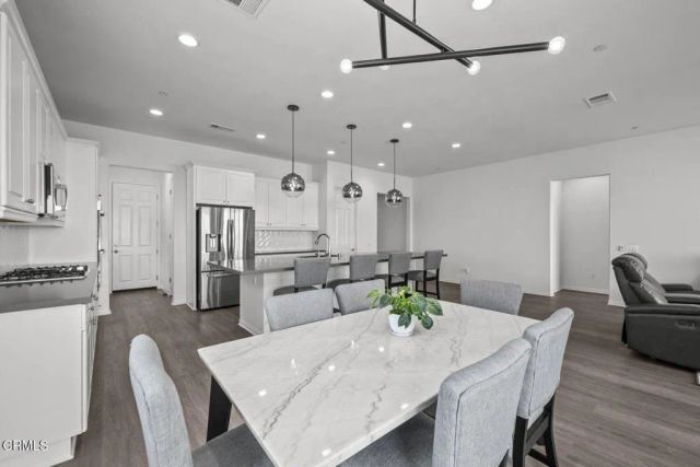 2075 Seville Drive, Santa Paula, CA 93060