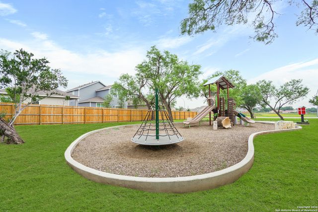 4946 Blue Ranch, San Antonio, TX 78222