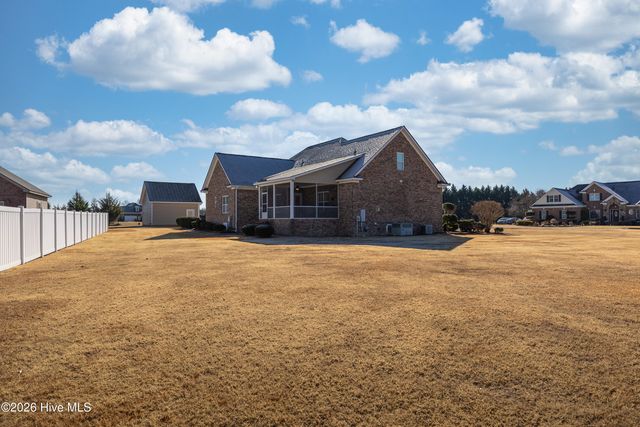 1850 Cooper Fields Drive, Nashville, NC 27856