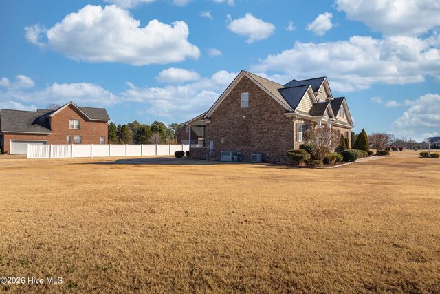 1850 Cooper Fields Drive, Nashville, NC 27856