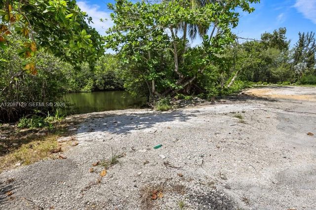 4400 SW 42nd Terrace, Dania Beach, FL 33314