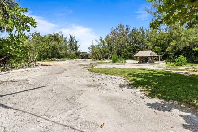 4400 SW 42nd Terrace, Dania Beach, FL 33314