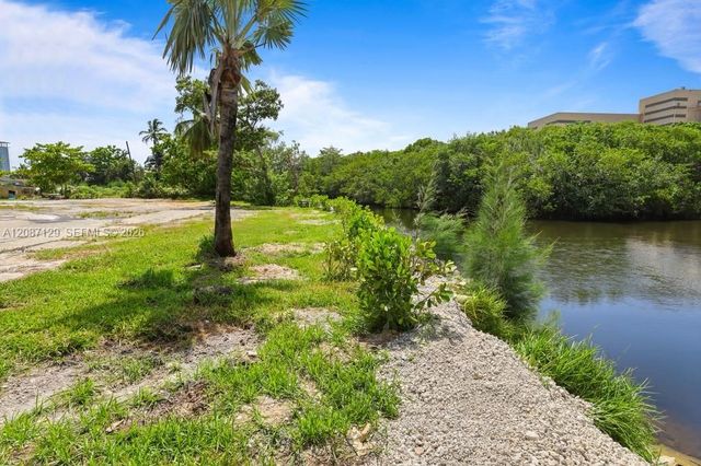 4400 SW 42nd Terrace, Dania Beach, FL 33314