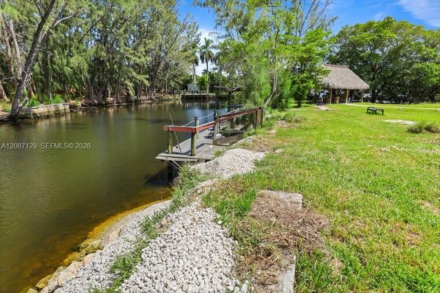 4400 SW 42nd Terrace, Dania Beach, FL 33314
