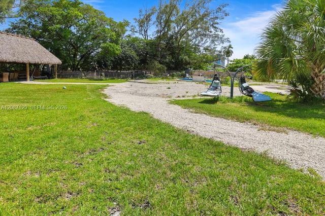 4400 SW 42nd Terrace, Dania Beach, FL 33314