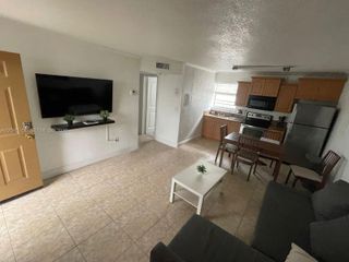 427 SW 6th Street 2, Miami, FL 33130