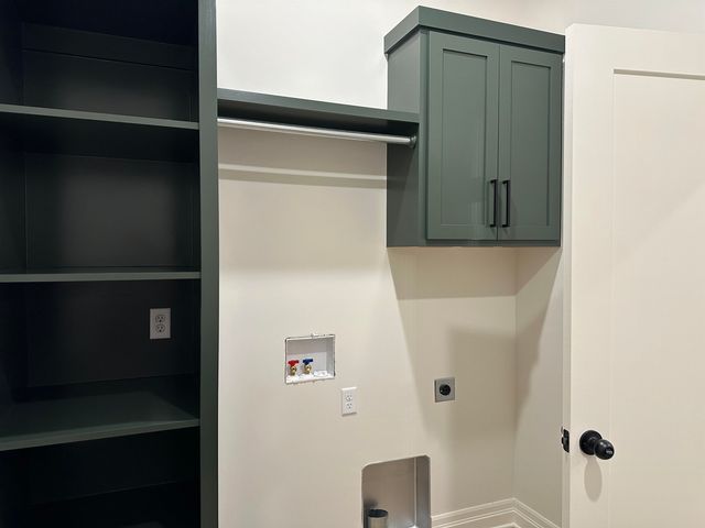 4462 N Grey Meadows, Maize, KS 67101