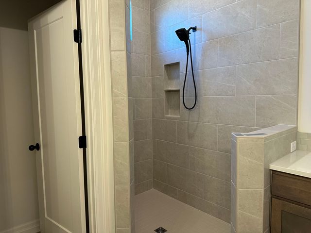 4462 N Grey Meadows, Maize, KS 67101