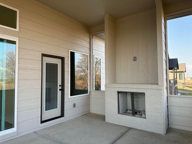 4462 N Grey Meadows, Maize, KS 67101