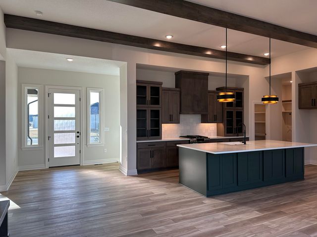 4462 N Grey Meadows, Maize, KS 67101