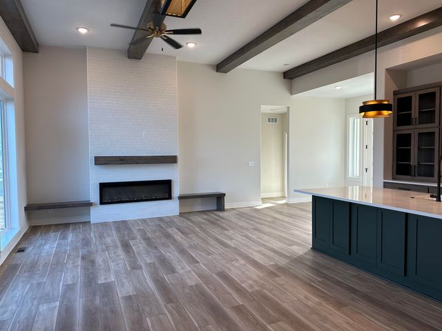 4462 N Grey Meadows, Maize, KS 67101