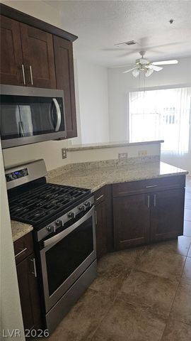 6480 Annie Oakley Drive 423, Las Vegas, NV 89120