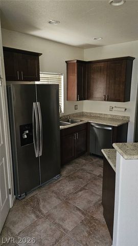 6480 Annie Oakley Drive 423, Las Vegas, NV 89120