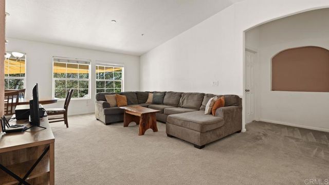 18453 Ramona View Dr, Ramona, CA 92065