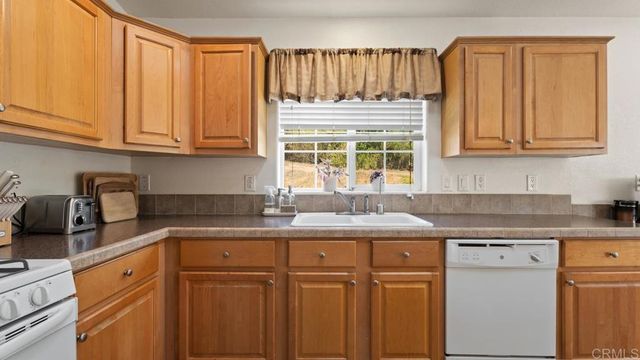 18453 Ramona View Dr, Ramona, CA 92065