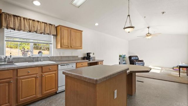 18453 Ramona View Dr, Ramona, CA 92065