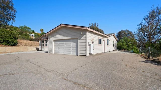 18453 Ramona View Dr, Ramona, CA 92065