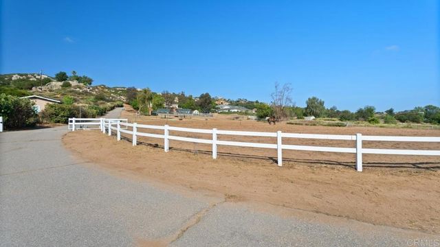 18453 Ramona View Dr, Ramona, CA 92065