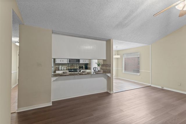 2526 Downs Circle, Bossier City, LA 71111