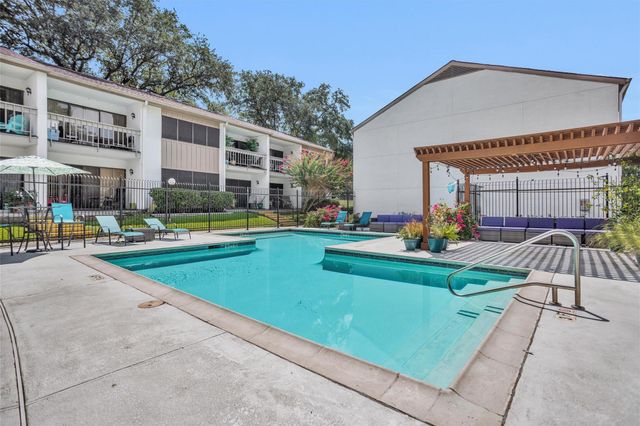 12100 Melville Drive 708G, Montgomery, TX 77356