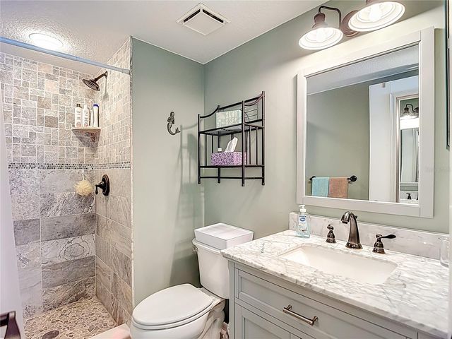 8308 SANDWEDGE CIRCLE C, Hudson, FL 34667