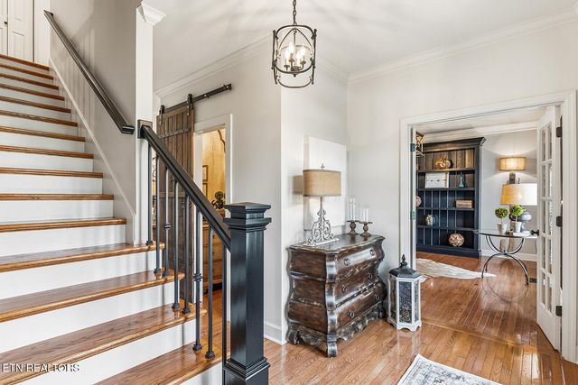 329 Farragut Crossing Drive, Knoxville, TN 37934