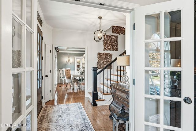 329 Farragut Crossing Drive, Knoxville, TN 37934