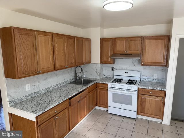 5911 QUEEN ANNE ST, Baltimore, MD 21207