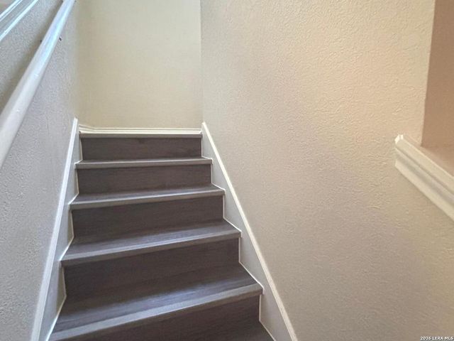 136 Hampton Way, Boerne, TX 78006
